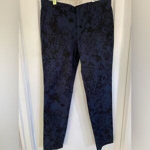 Mens Club Monaco Tonal Floral Print Slim Fit Dress Pants, 33x34” black and blue
